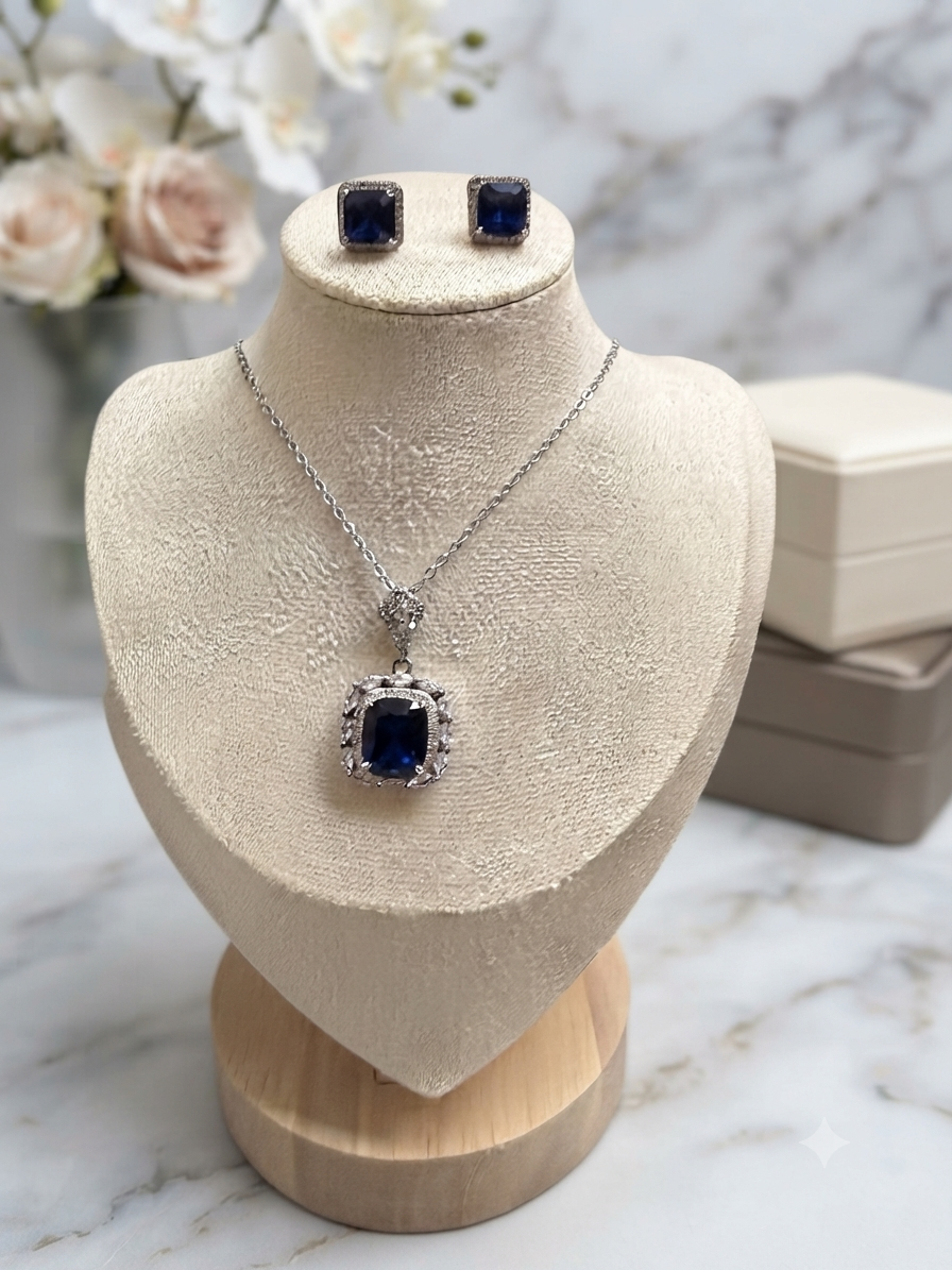 Pendant Set