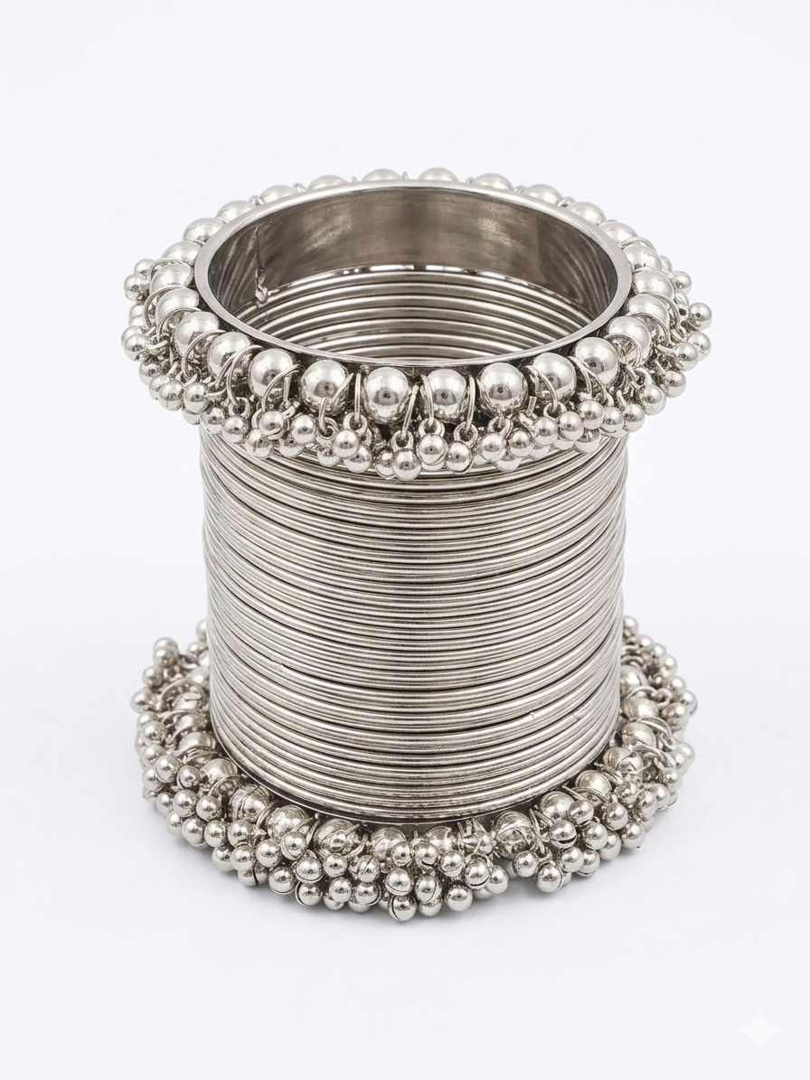 Silver Metal Bangle set