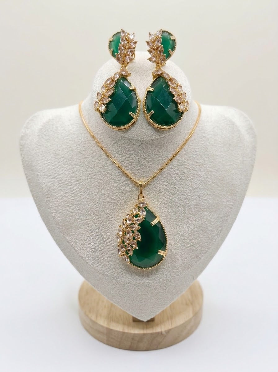 The Royal Garnet Leaf Pendant and Earrings Set (3 colors)